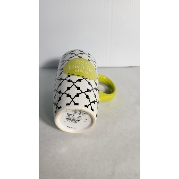 Pier 1 Imports Coffee Mug Great Minds Drink Alike Tall‎ Novelty Cup - Picture 5 of 5